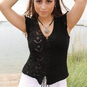 NWT Esperanza Organic Tanguis Cotton Handmade in Peru Black Lace Petite Blouse